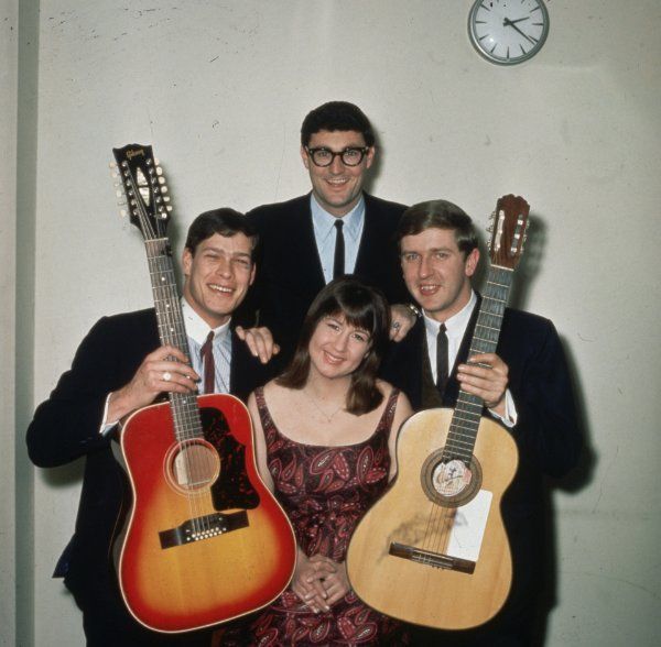 A Journey of Hope: The Seekers’ “We’re Moving On”