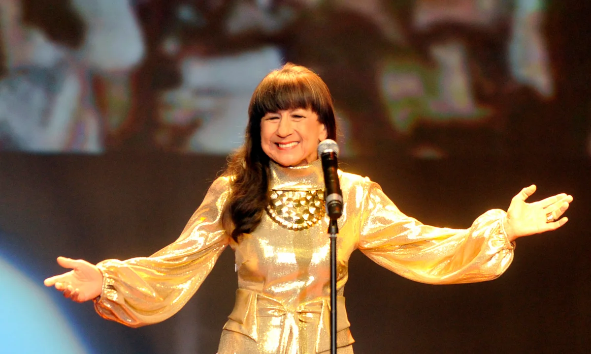 Judith Durham (The Seekers) – I’m Old Fashioned