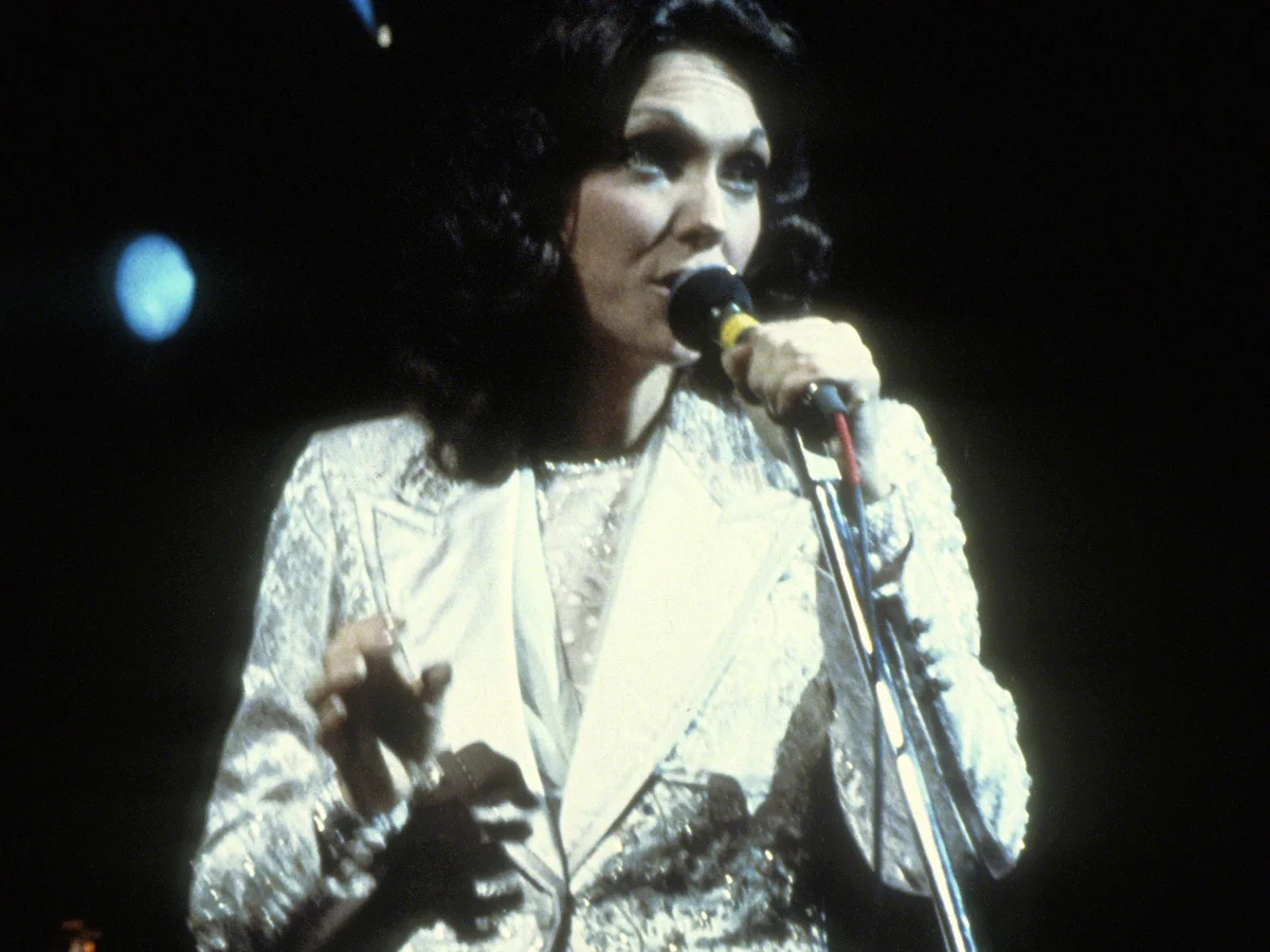 Karen Carpenter’s Final Days: Richard Carpenter Reveals the Truth After 40 Years