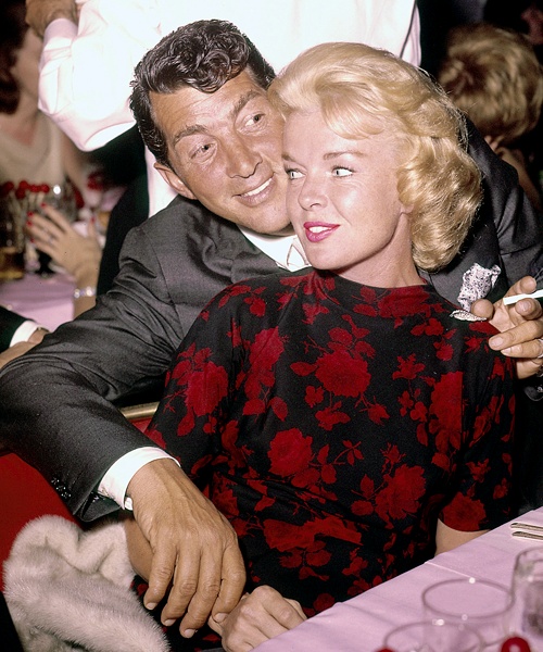 The Awful Ending and Tragic Death Of Dean Martin & His Wife